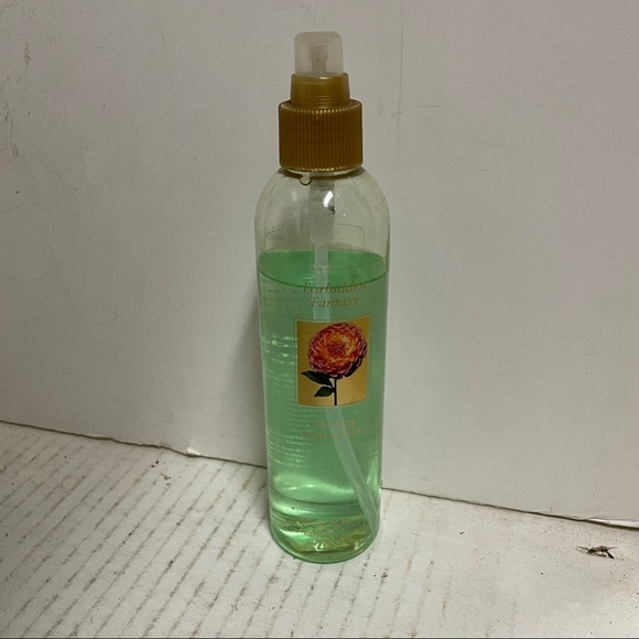 Victoria Secret Garden Forbidden Fantasy Spray - Picture 1 of 3